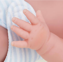 Cargar imagen en el visor de la galería, El newborn 17 pulgadas niño
