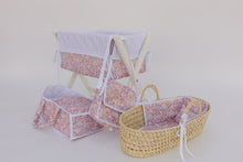 Cargar imagen en el visor de la galería, BAMBINETO FLORES MORADAS Y ROSITAS
